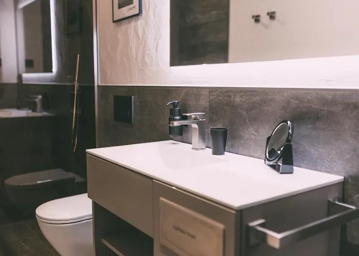 Livalpin - With Private Sauna & Whirlpool *