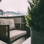 Livalpin - With Private Sauna & Whirlpool