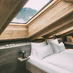 Livalpin - With Private Sauna & Whirlpool Apartament *