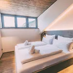 Livalpin - With Private Sauna & Whirlpool Apartament