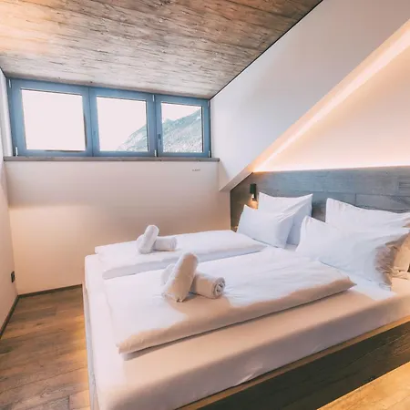 Livalpin - With Private Sauna & Whirlpool Lejlighed