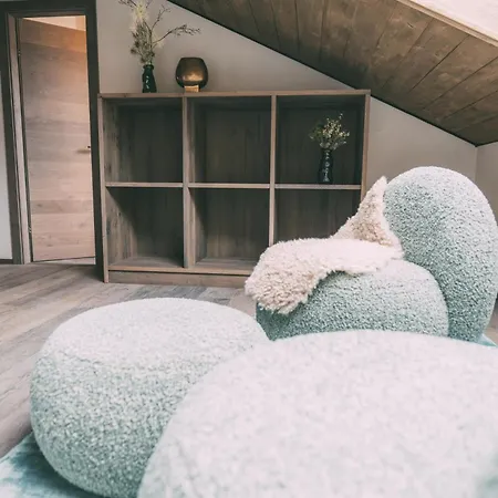 Livalpin - With Private Sauna & Whirlpool *