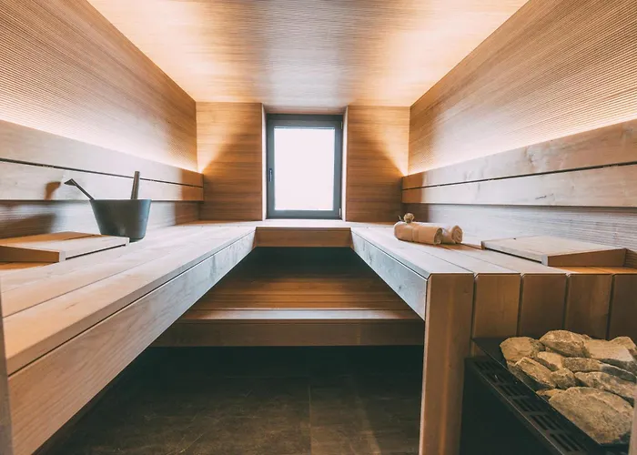 Livalpin - With Private Sauna & Whirlpool جارمش بارتنكيرشن