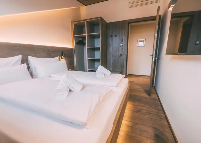 Livalpin - With Private Sauna & Whirlpool جارمش بارتنكيرشن